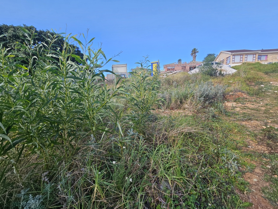 0 Bedroom Property for Sale in Wavecrest Eastern Cape